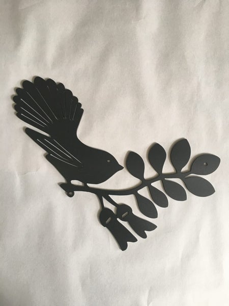 FANTAIL ON KOWHAI FEATURE Carousel 1