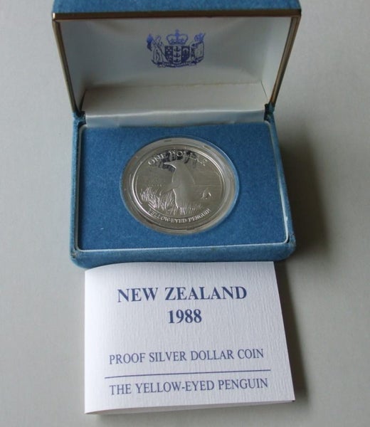 1988 Silver Dollar Proof Coin Yellow Eyed Pengiun New Zealand