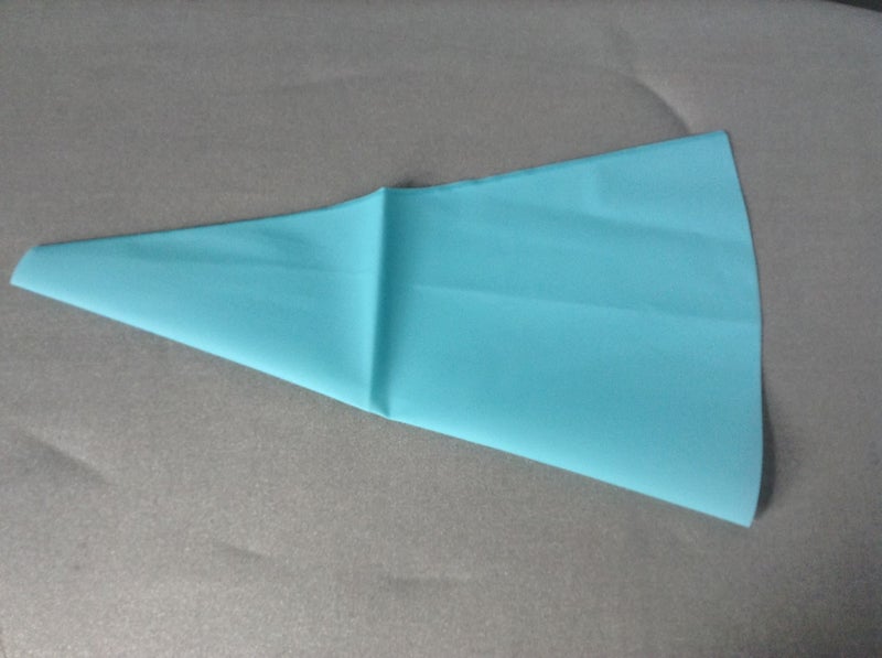 Reusable Silicone Piping Bag for Icing Carousel 3