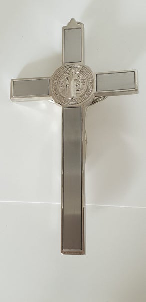 SAINT BENEDICT METALLIC CROSS Carousel 9