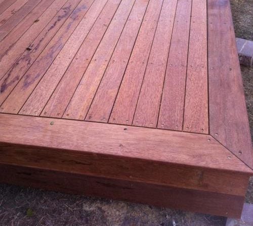 Decking Kwila 90x19mm decking Carousel 2