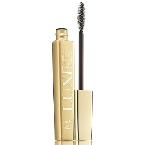 Avon Luxe Volumising Mascara Range Carousel 1