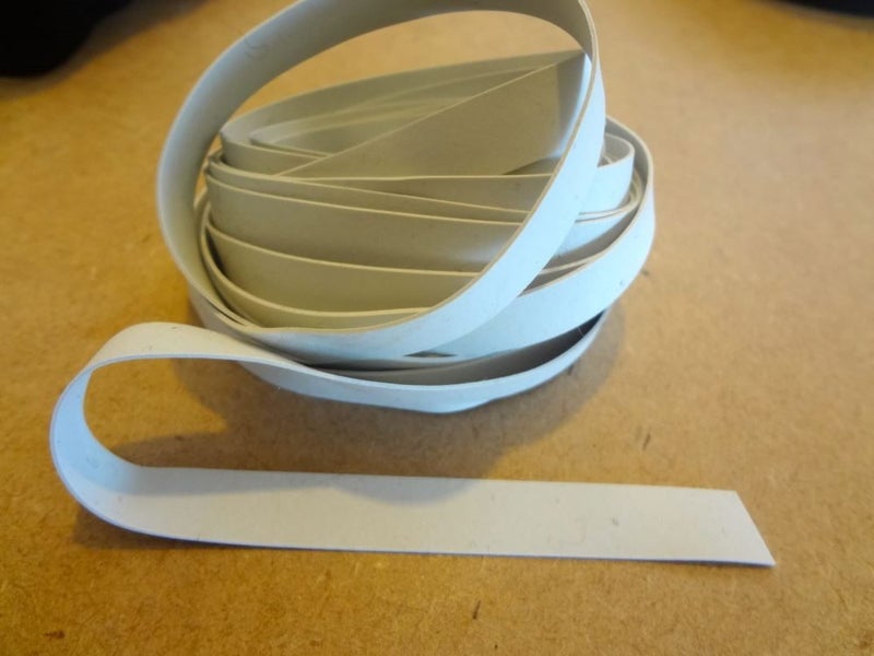 ELASTIC TOG 5m x 1 cm NZ Made Carousel 1