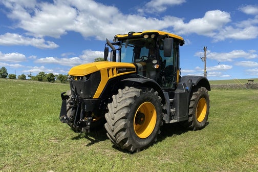2023 JCB FASTRAC 4220