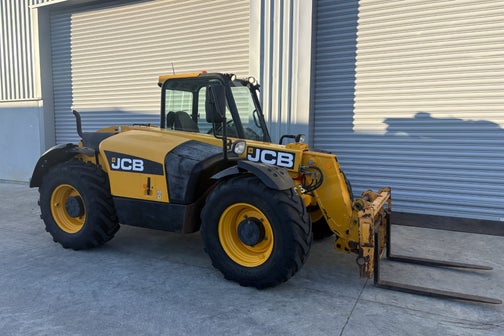 JCB 526-56