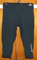 REEBOK BLACK SPORT 1/2 LEG TRAINING / YOGA TIGHTS - SMALL
