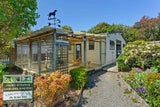 Home + Business - Golden Retriever Homestay