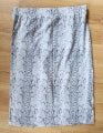 $5 RES SIZE 12 SNAKE SKIN PRINT SUMMER BLACK N WHITE SKIRT EXCELLENT COND