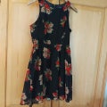 Stylish ladies sz 10 black with floral pagani dress