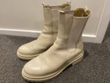 Cream leather boots sz10 Tony Bianco
