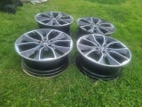 19x8 wheels set