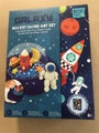 Totally Galaxy – Rocket Globe Art Set