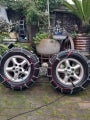 Land-rover alloys and new snow chains