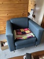 LAST CHANCE TO BUY – MOVING SALE - Single sofa