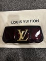 Louis Vuttion - POCHETTE SOBE AMARANTE