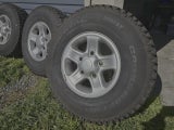 Land Rover (Defender) 5-spoke alloys and Cross Contact AT tires (5) - near new