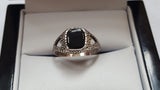 Vintage Silver Black Simulated Onyx Textured Heart Ring - Size N