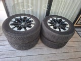Hilux N90 Mags and Tyres