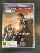 Edge of Tomorrow - 2014 - Tom Cruise / Emily Blunt