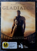 GLADIATOR - RUSSELL CROWE