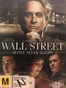 WALL STREET MONEY NEVER SLEEPS - 2 DISC EDITION - Michael Douglas