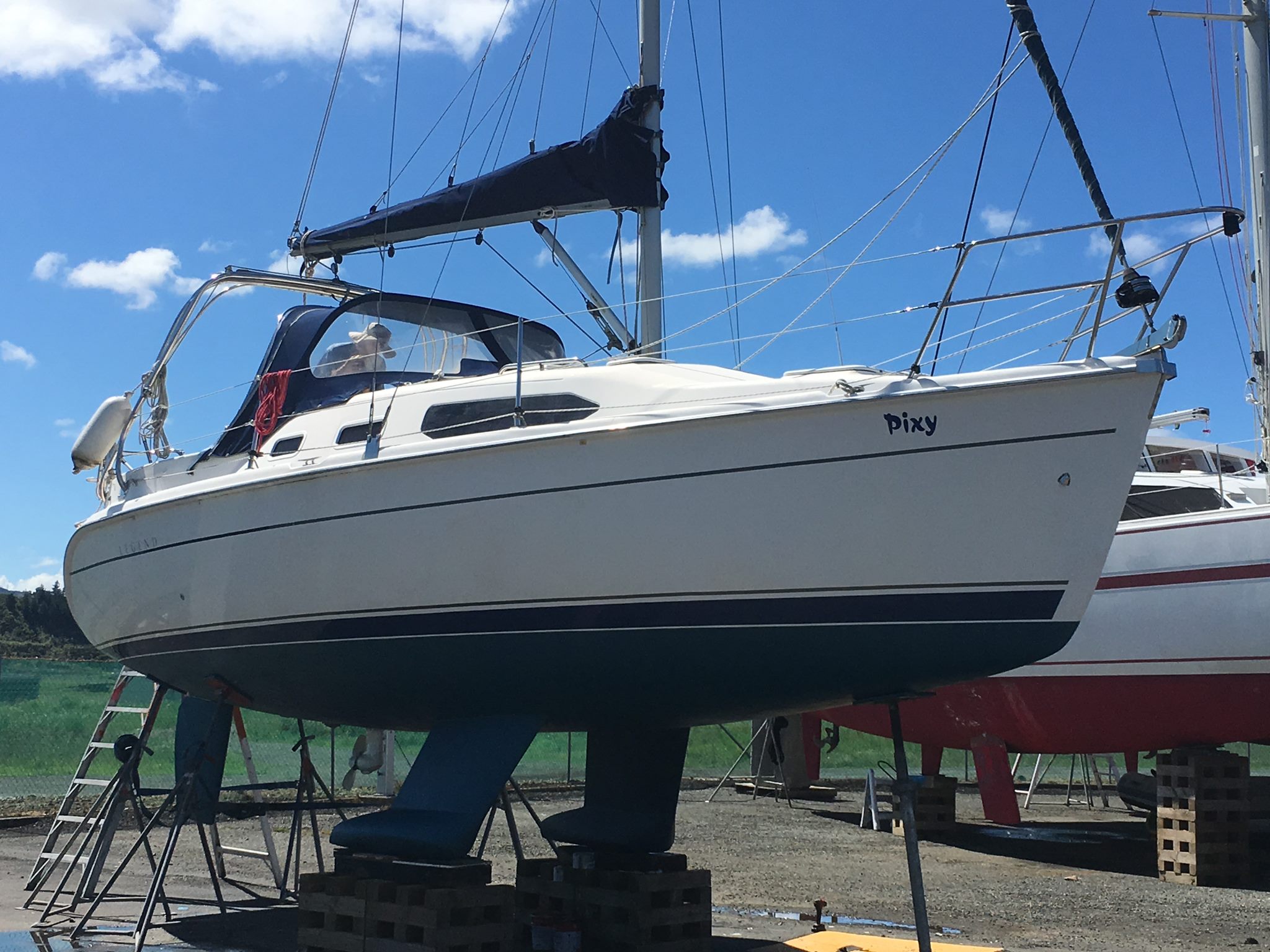 Hunter Legend 306 Bilge Keel | Trade Me