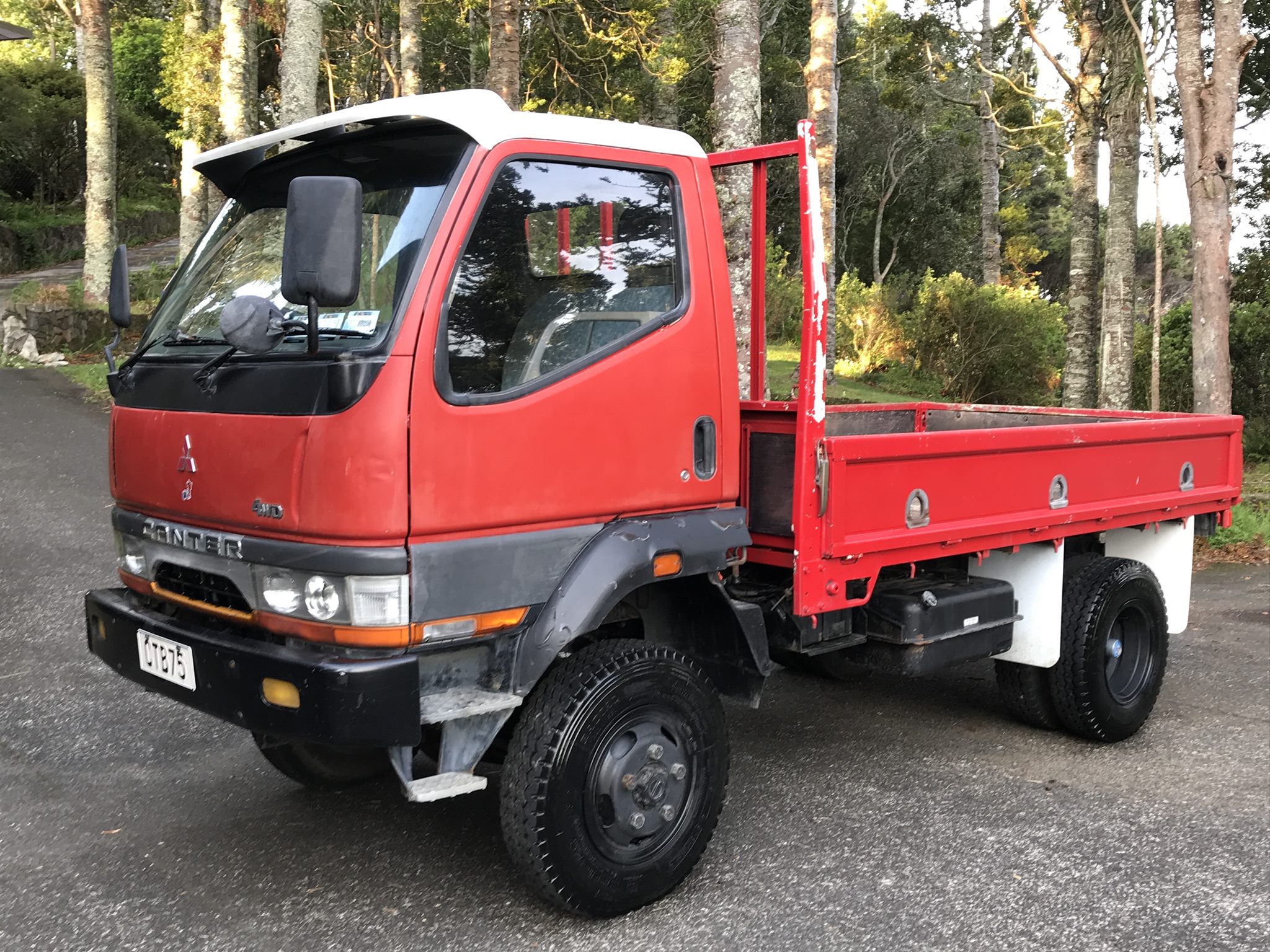 Mitsubishi canter 1995