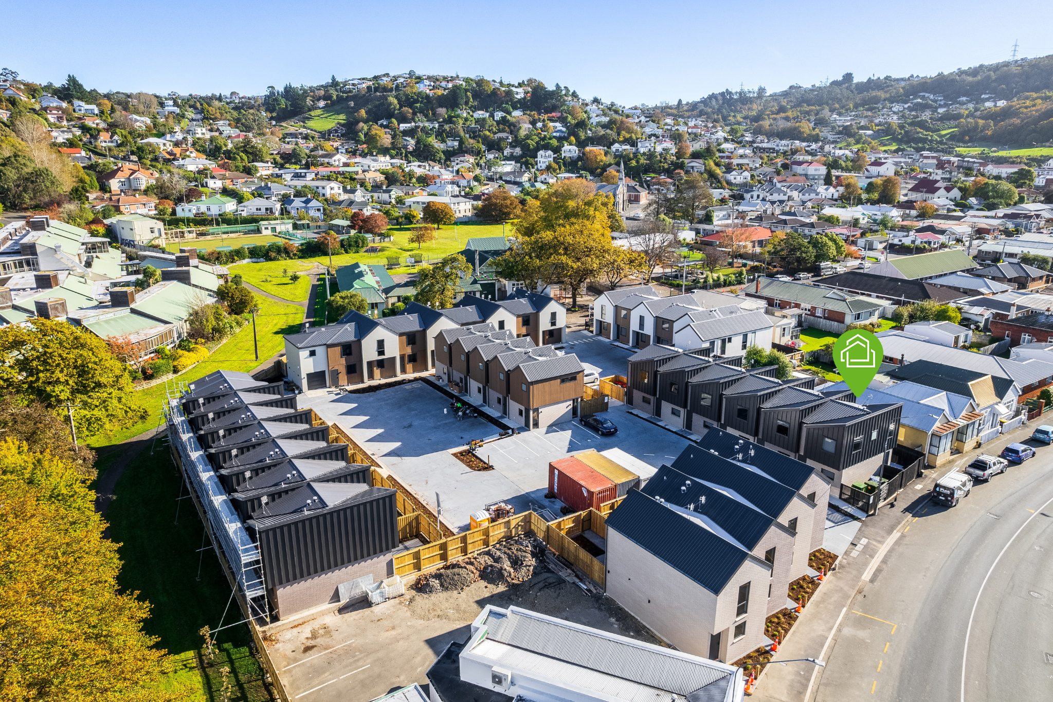 Easy Modern Living Near Forbury Corner — slide 18