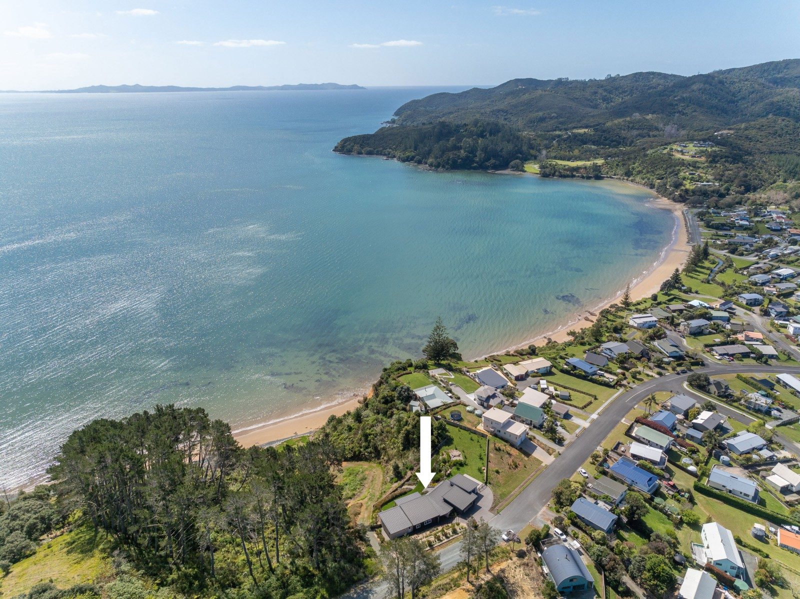 Ultimate coastal retreat with spectacular views — slide 2