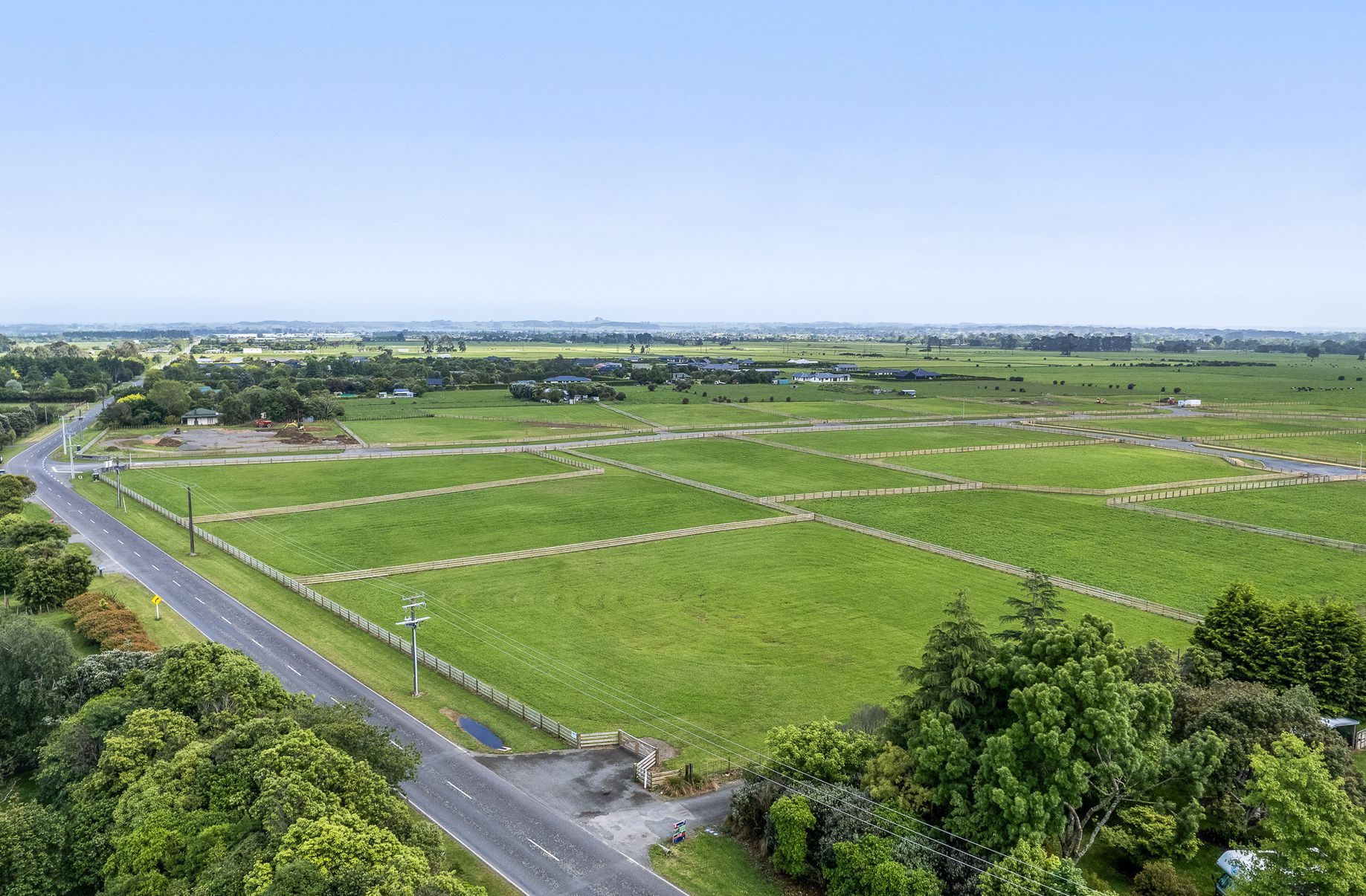 LARGE, FLAT & STUNNING VIEWS-PREMIUM DEVELOPMENT — slide 21