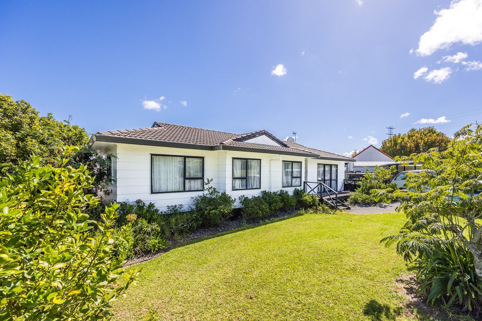 Family Home or Development Opportunity — slide 1
