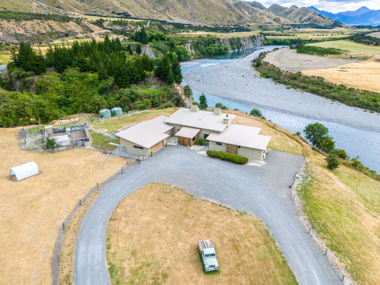 Hanmer Springs Lodge — slide 2