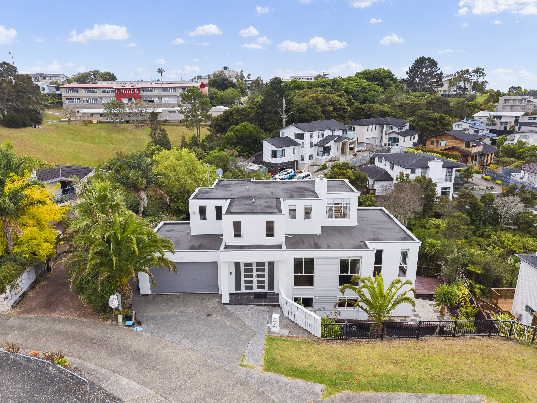 Luxury Oasis in RANGI Backyard — slide 50