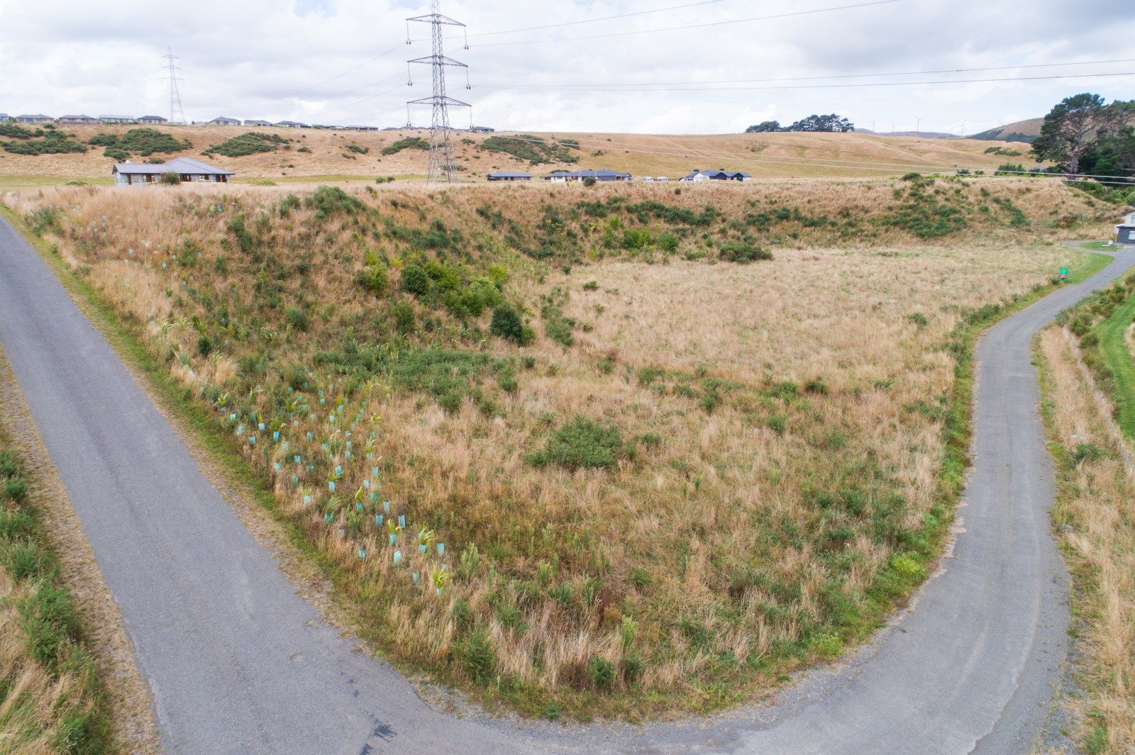 Expansive 9773m2 section — slide 2