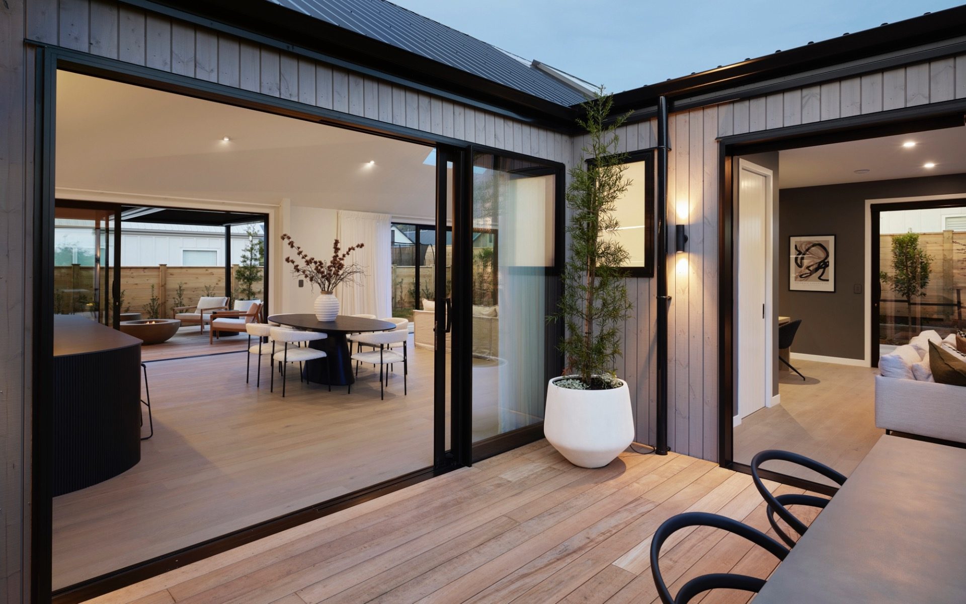 Big Site, Big Views – Exclusive in Beachlands — slide 11