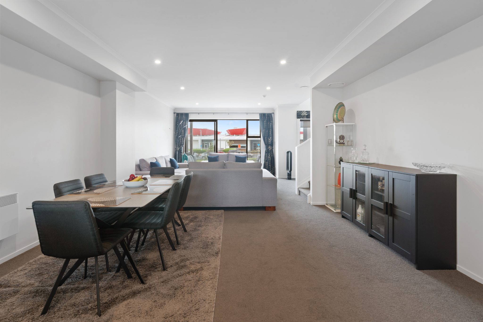 Affordable - 220sqm Home - Excellent Location !! — slide 27