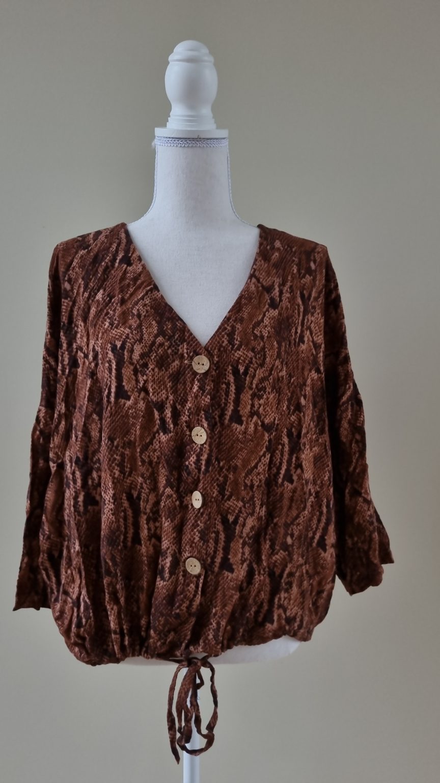Sara Tunic Shirt Size 18