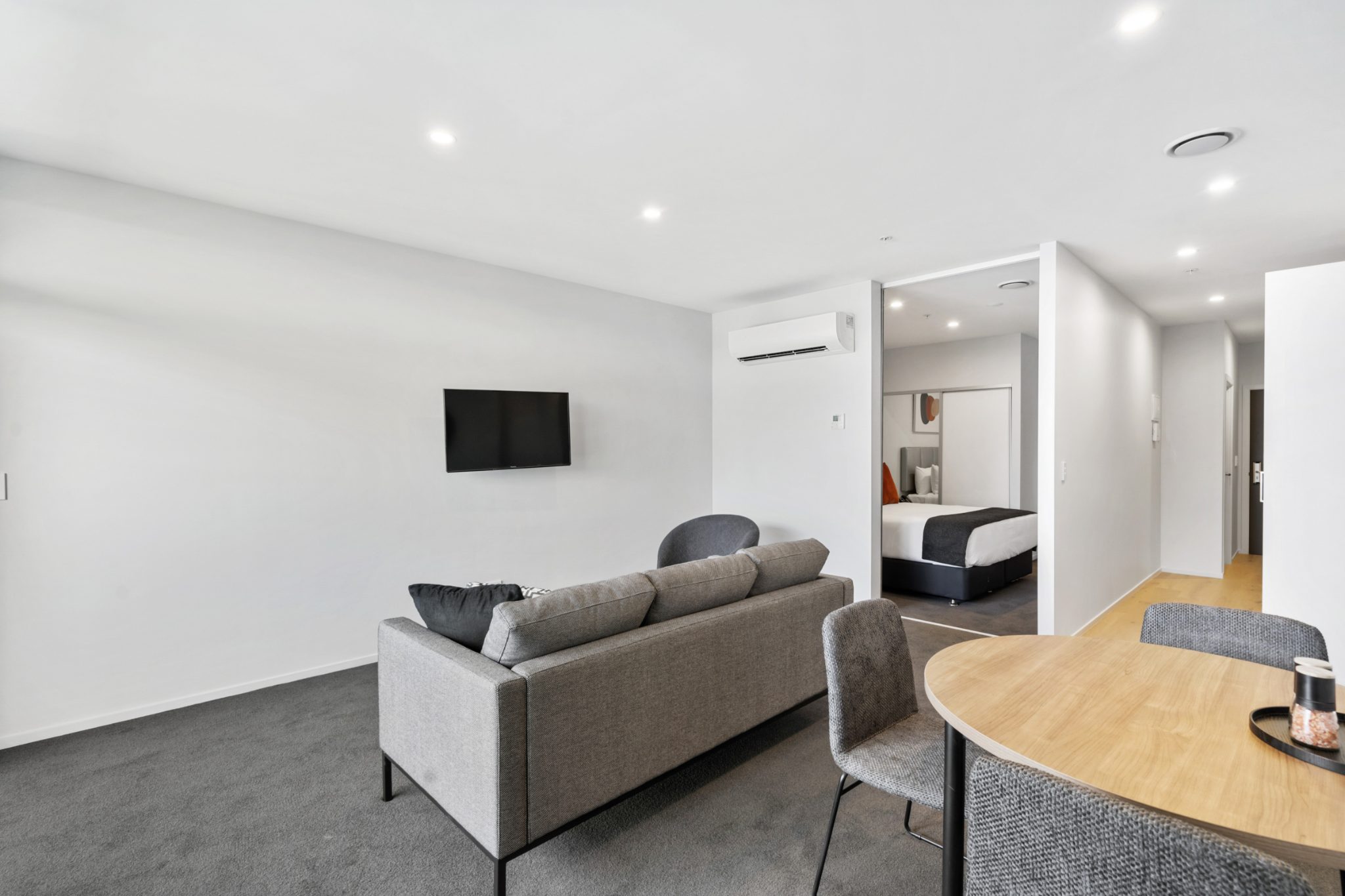 City Views & CBD Access - Newmarket 1-Bed — slide 8