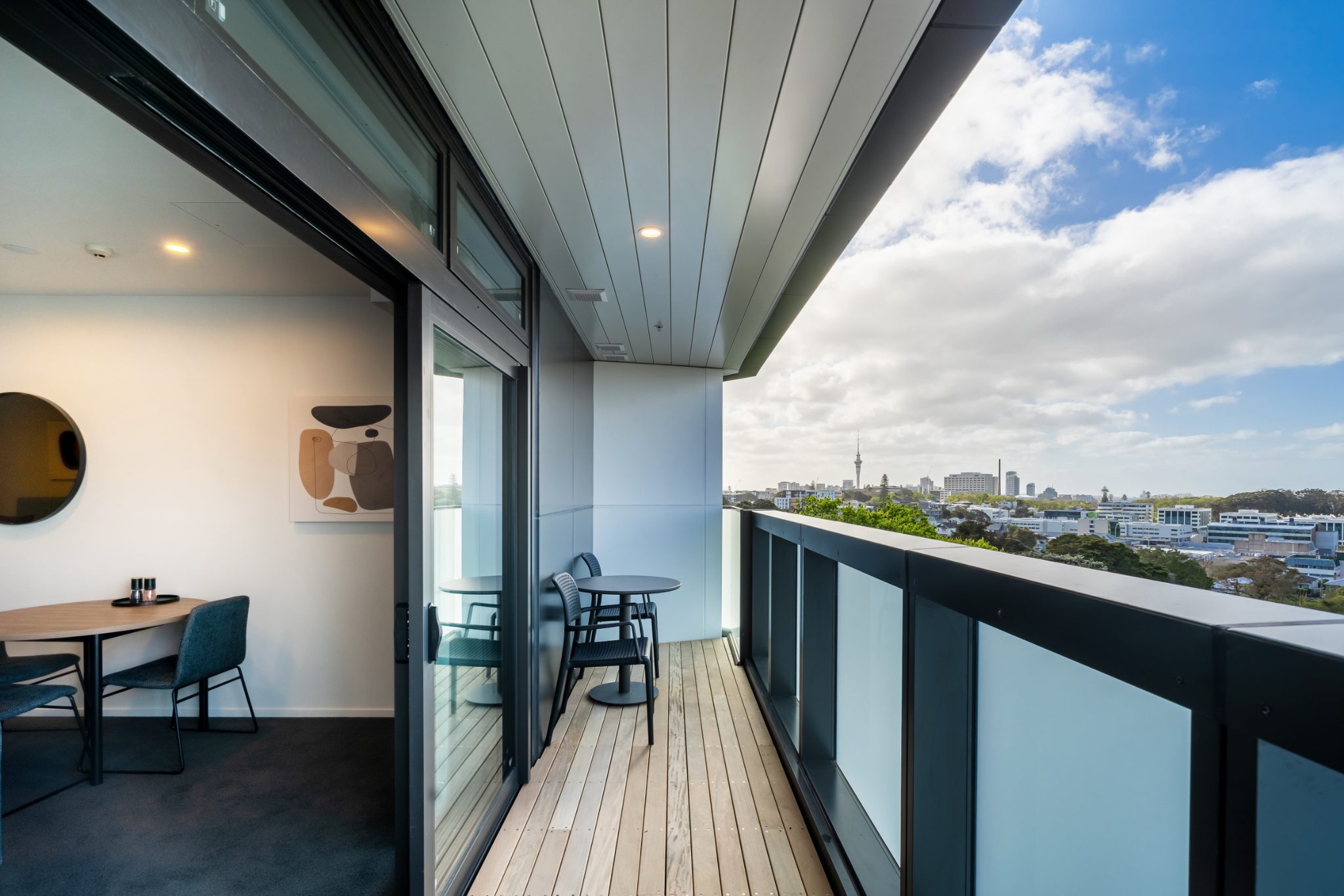 City Views & CBD Access - Newmarket 1-Bed — slide 14