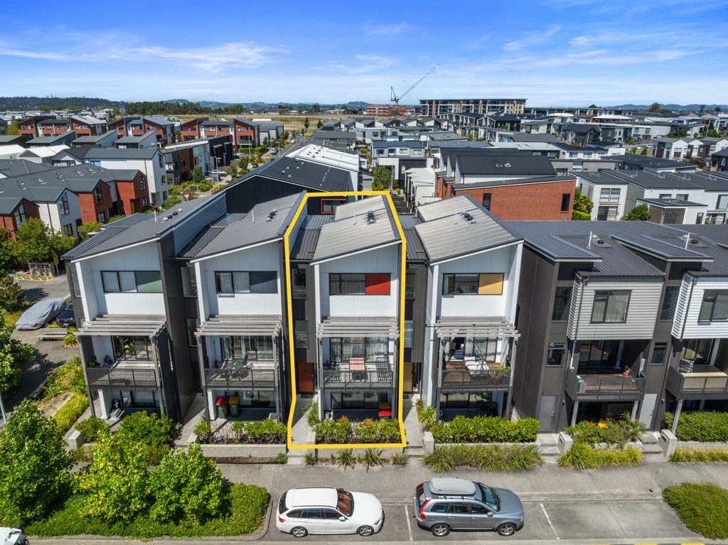 Affordable - 220sqm Home - Excellent Location !! — slide 19