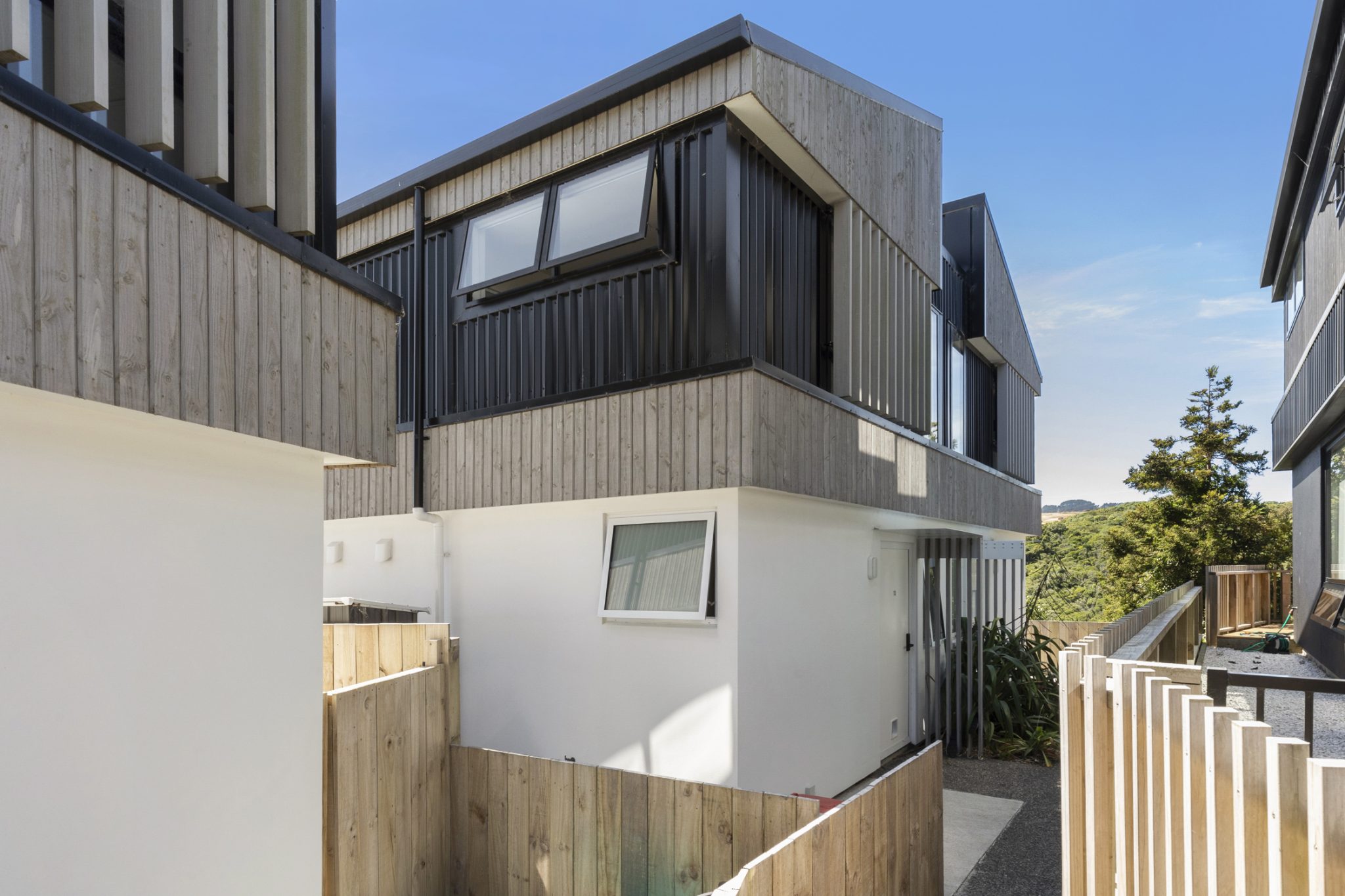 "FREEHOLD" - AS NEW TOWNHOUSE — slide 10