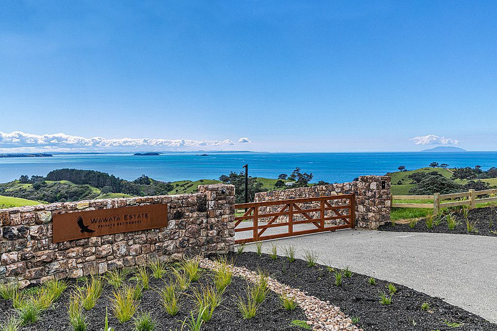 Welcome to Wawata Estate — slide 2