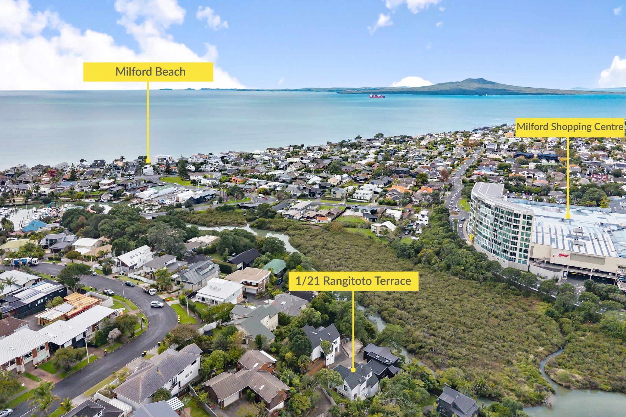 BIG HOME. PREMIUM STREET. MUST SELL. — slide 14