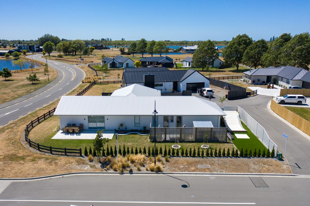 Price Drop ! Vendor ready to move — slide 4