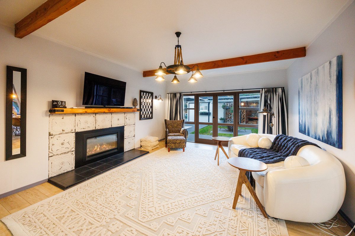 A Home That Inspires Every Moment – Exceptional — slide 2