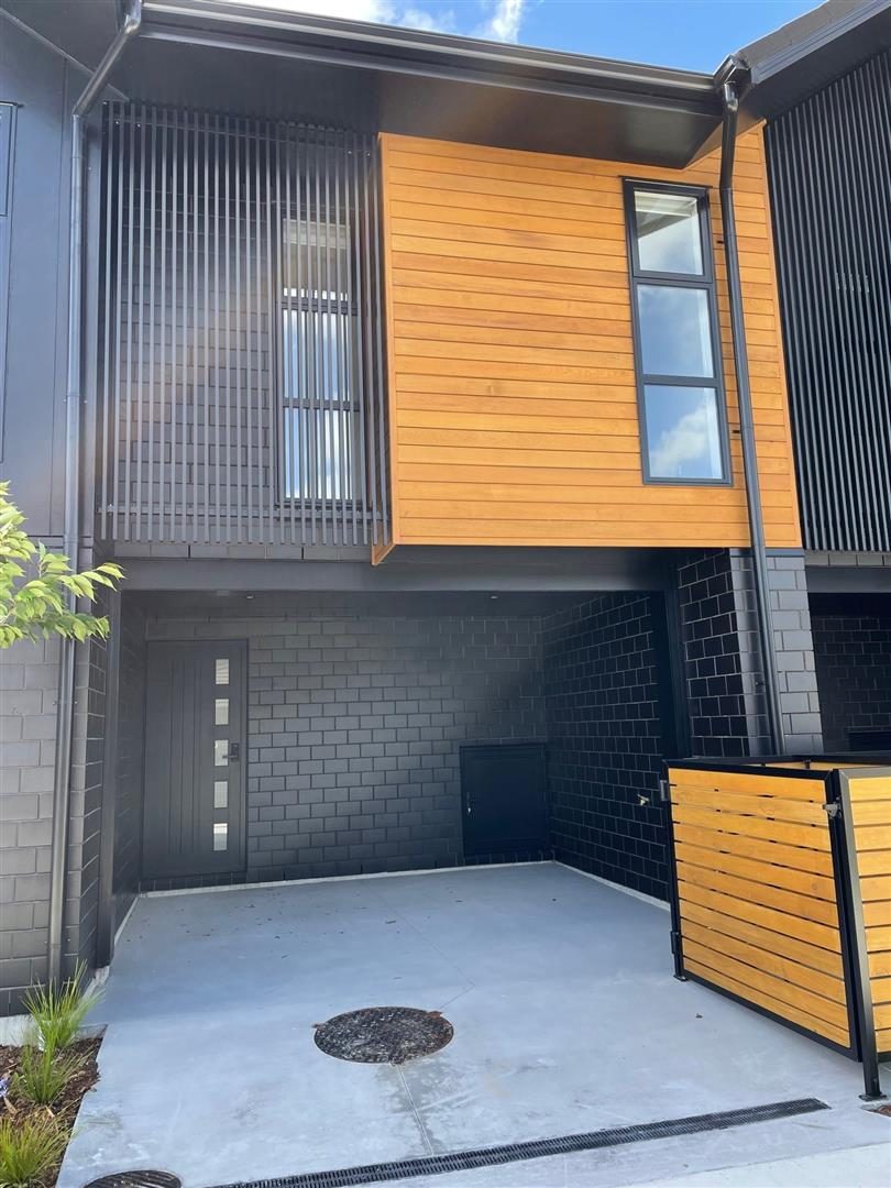 Brand New Kumeu Opportunity | By Negotiation — slide 1