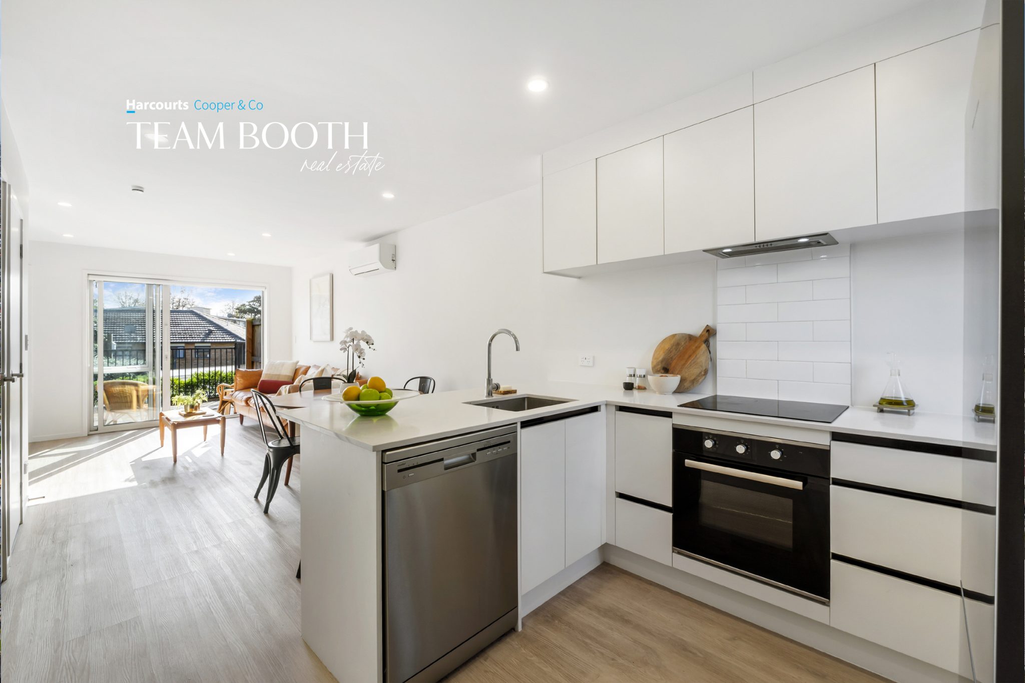 Like New! Affordable 3 Bedrooms - Freehold Site — slide 2