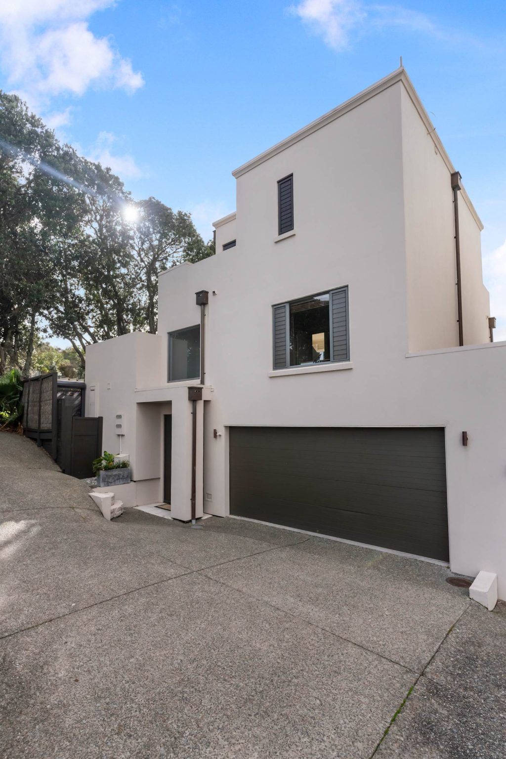 Business – Mixed Use in the Heart of Mairangi Bay — slide 43