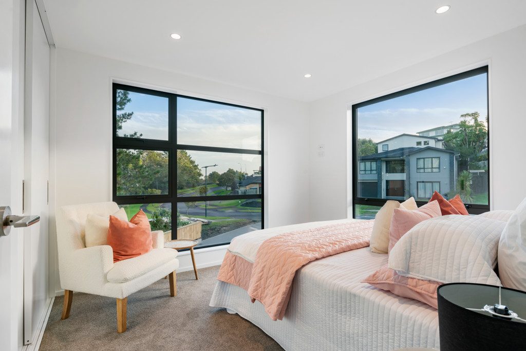 Luxury Brand-New Living in a Peaceful Cul-de-Sac — slide 2