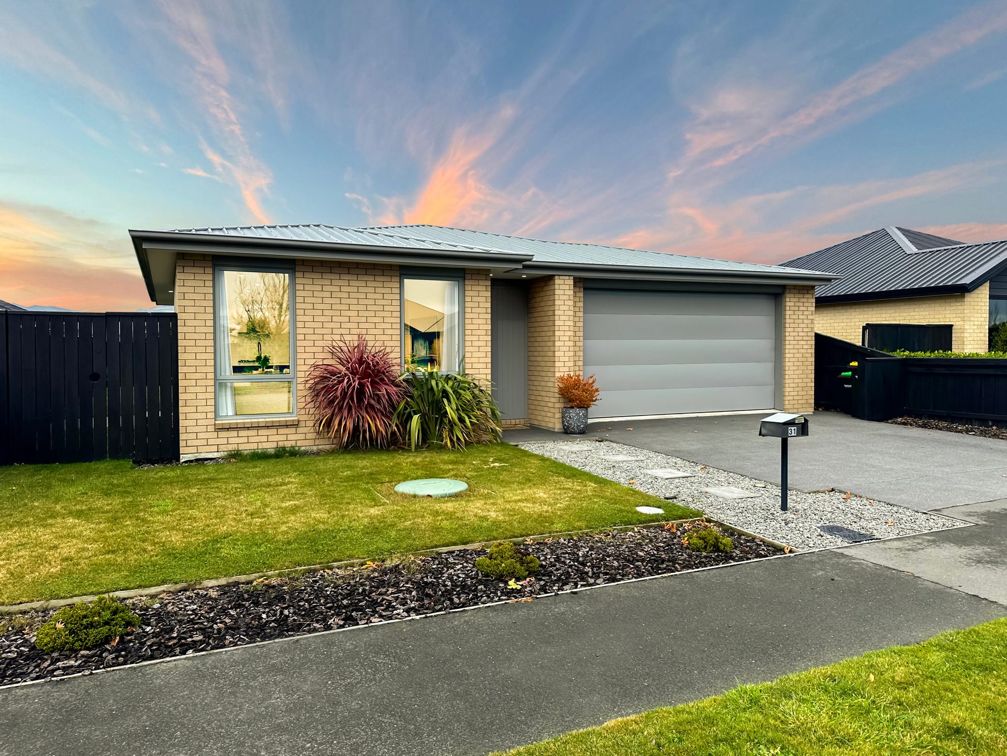 Diamond Realty